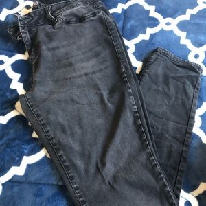 XL-short Maurice’s jeggings